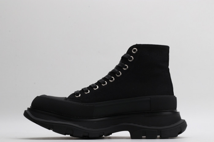 Alexander McQueen Tread