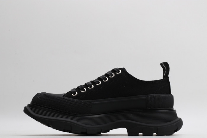 Alexander McQueen Tread