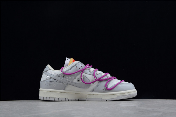 DUNK LOW 