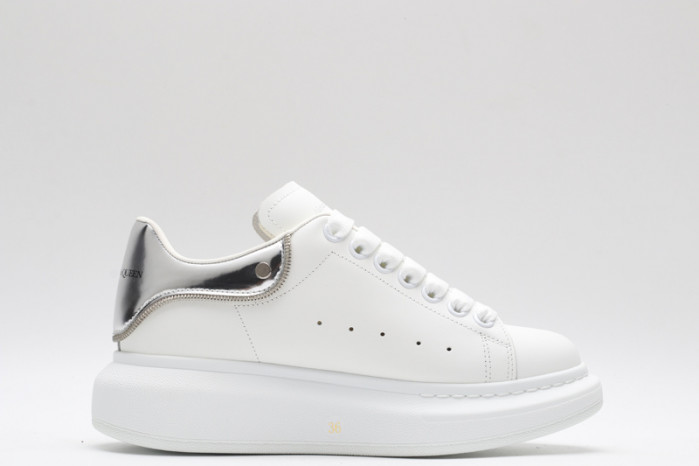 ALEXANDER MCQUEEN OVERSIZED