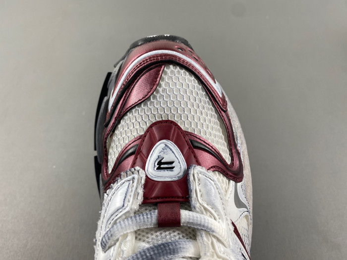 Ba*len*cia*ga -runner