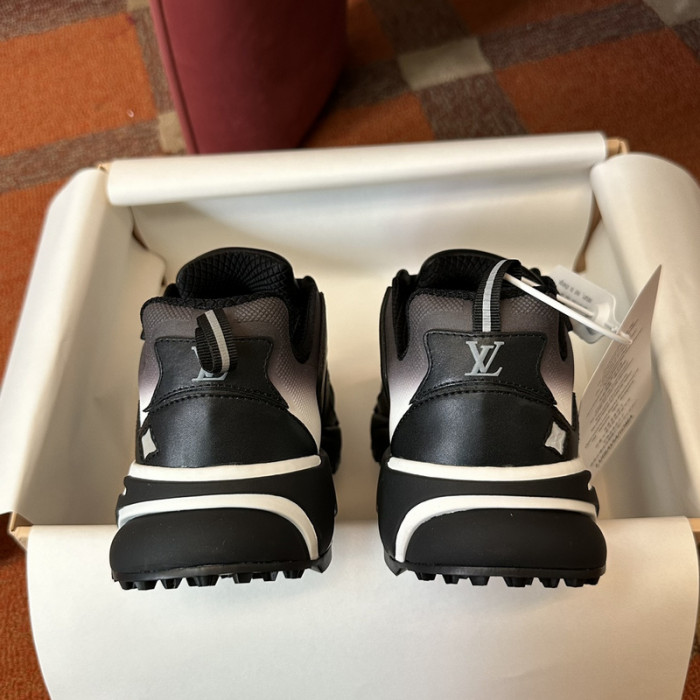 LO1_VTS SNEAKER