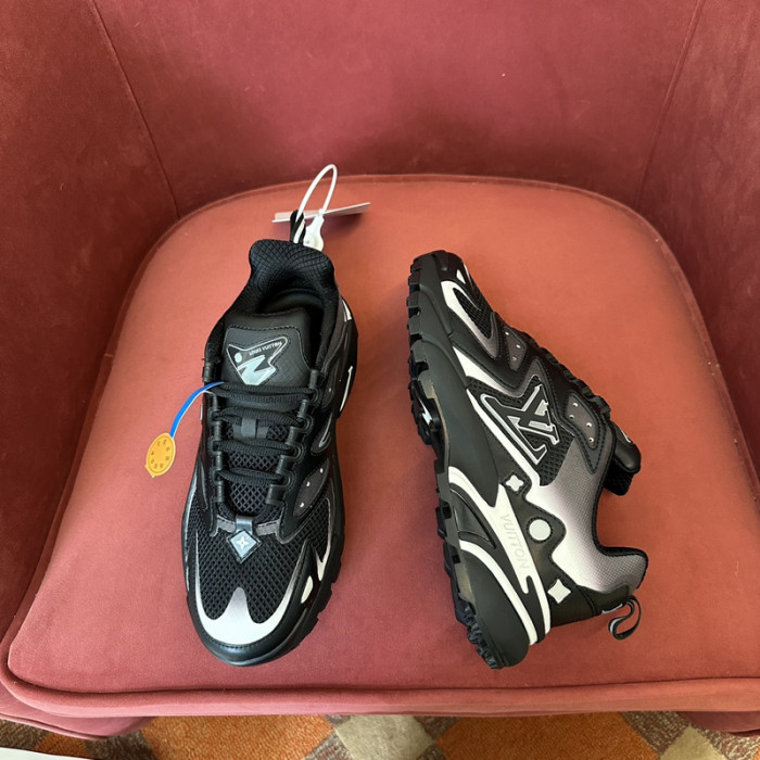 LO1_VTS SNEAKER