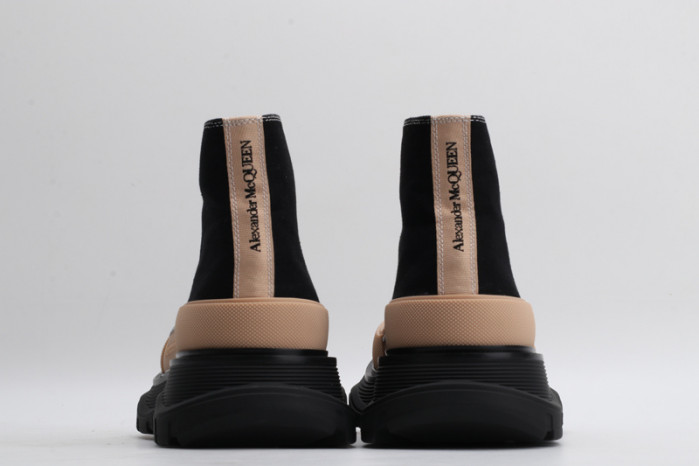 Alexander McQueen Tread