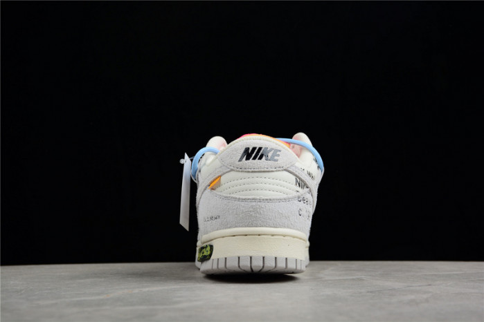 DUNK LOW 