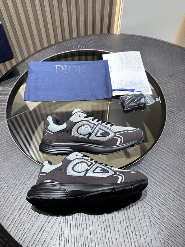 DIO B30 LowTop Sneaker