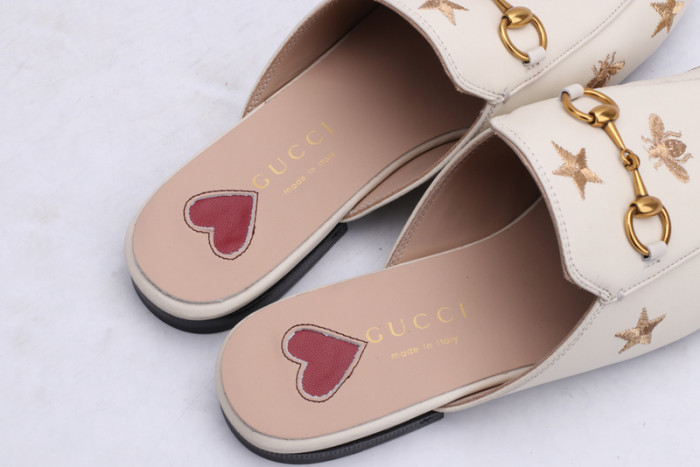 G*u*i loafer
