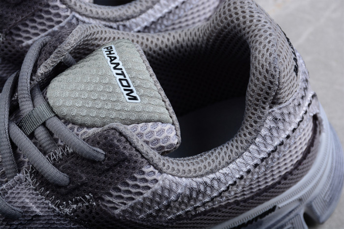 Ba*len*cia*ga -phantom sneakers