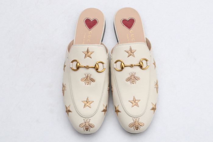 G*u*i loafer