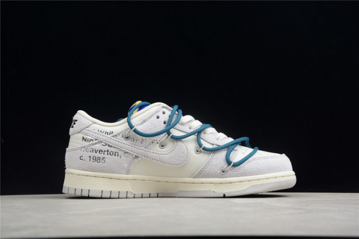 DUNK LOW 