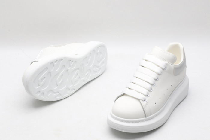 ALEXANDER MCQUEEN OVERSIZED