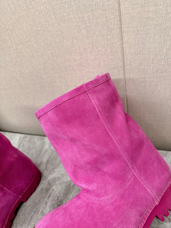 Ba*len*cia*ga alaska faux-fur low boots