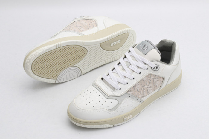 DIO* SNEAKER