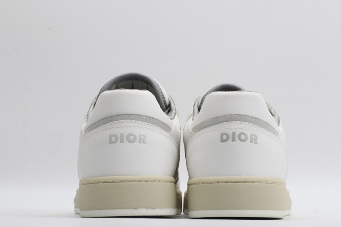 DIO* SNEAKER
