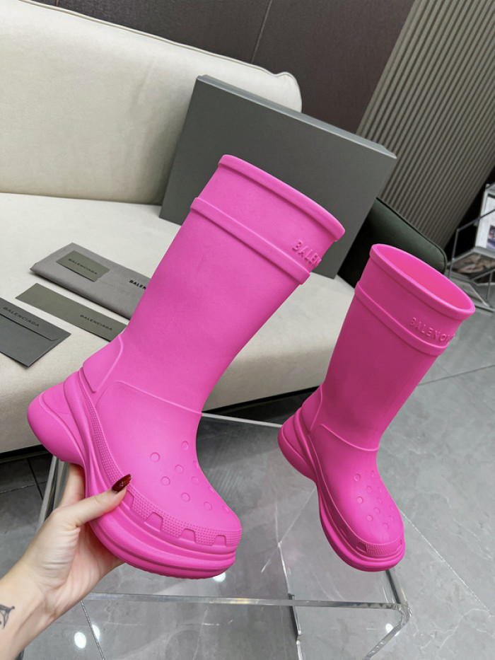 Ba*len*cia*ga cross boots