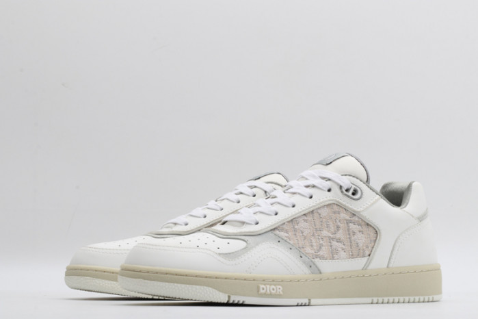 DIO* SNEAKER