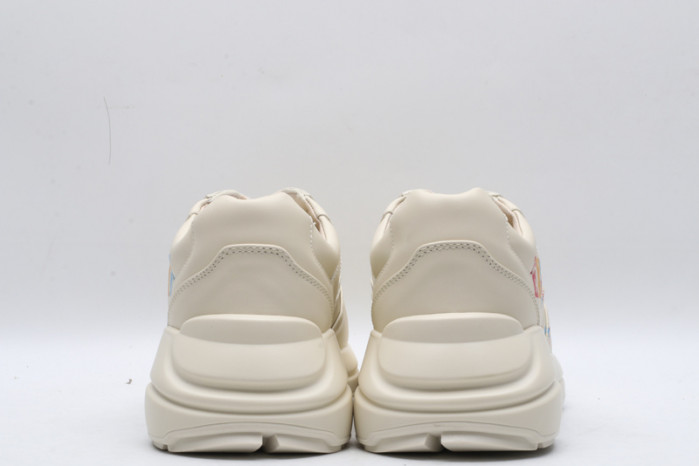 G*u*i sneaker