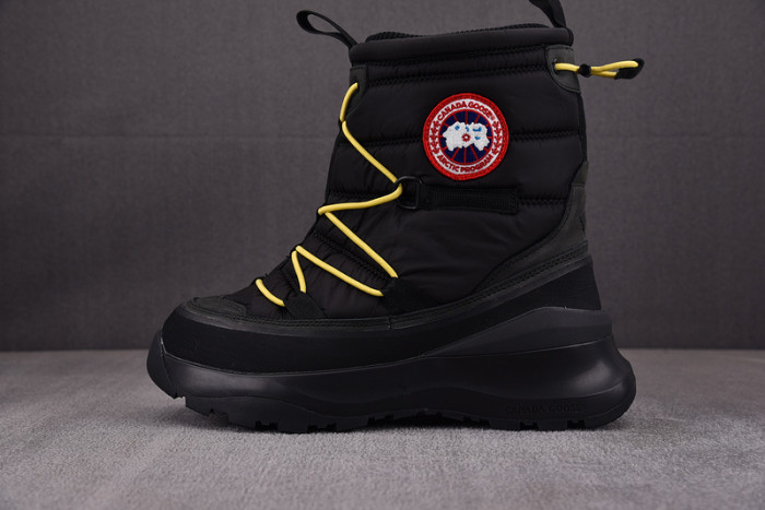 Can*a Go*e toronto boot