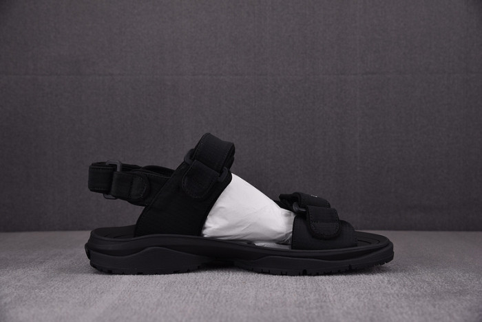 Ba*len*cia*ga sandals