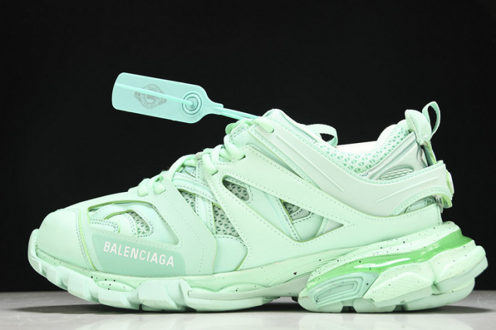 Ba*len*cia*ga track