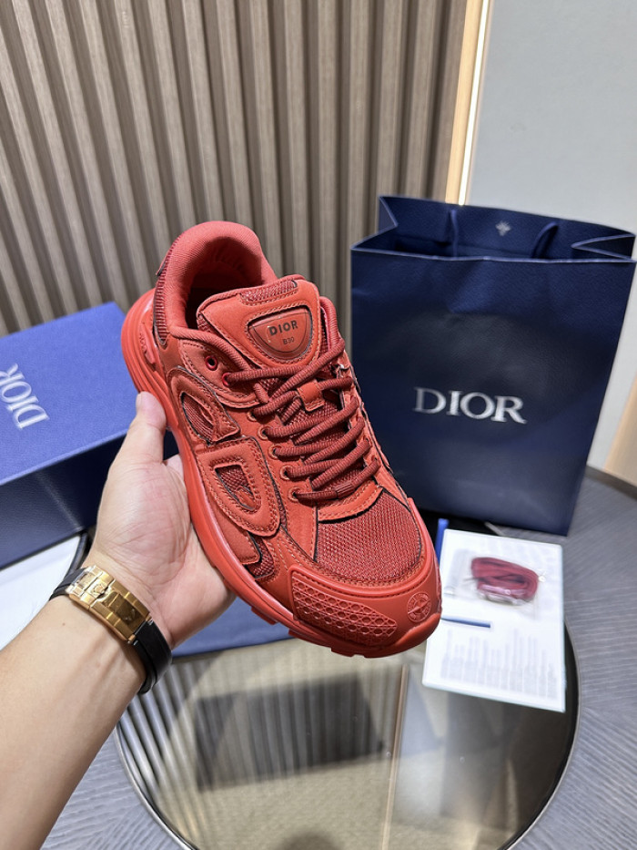 DIO B30 LowTop Sneaker