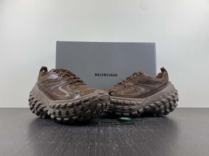 Ba*len*cia*ga ddfender sneakers