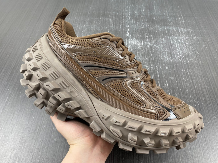 Ba*len*cia*ga ddfender sneakers