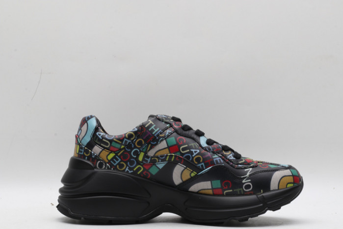 G*u*i sneaker