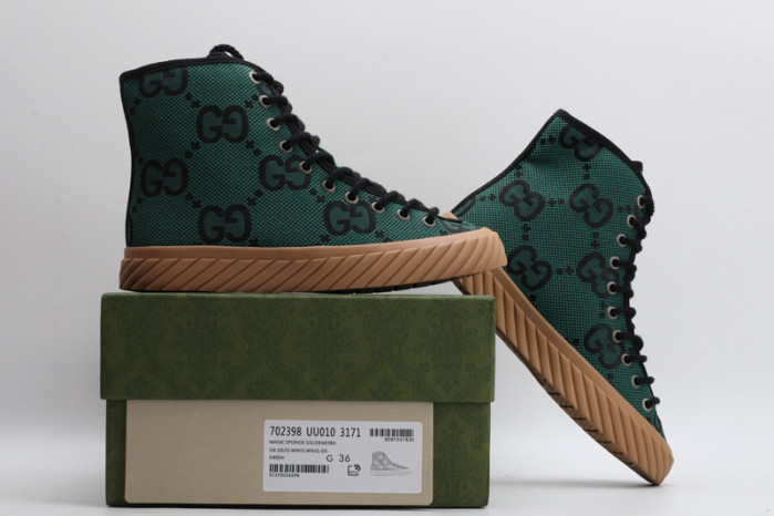 G*u*i sneaker