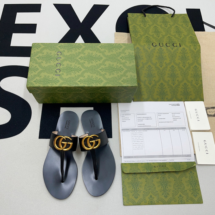 G*u*i sandal