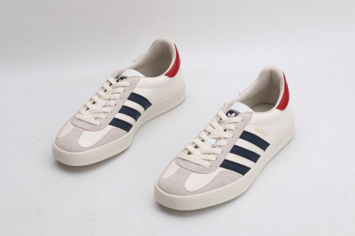 GUCC* X ADIDA* SNEAKER