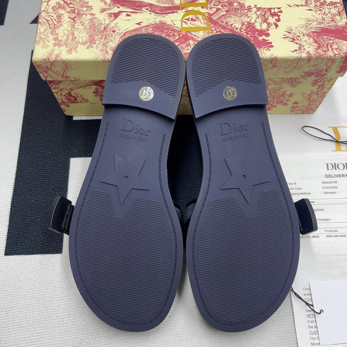 C@DR SANDAL