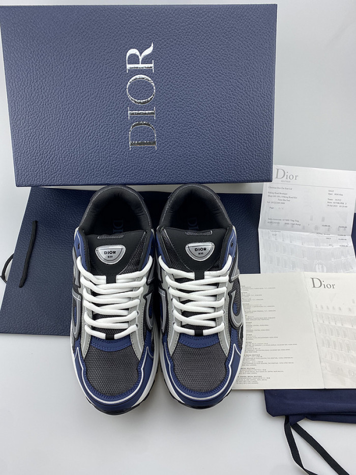 DIO B30 LowTop Sneaker