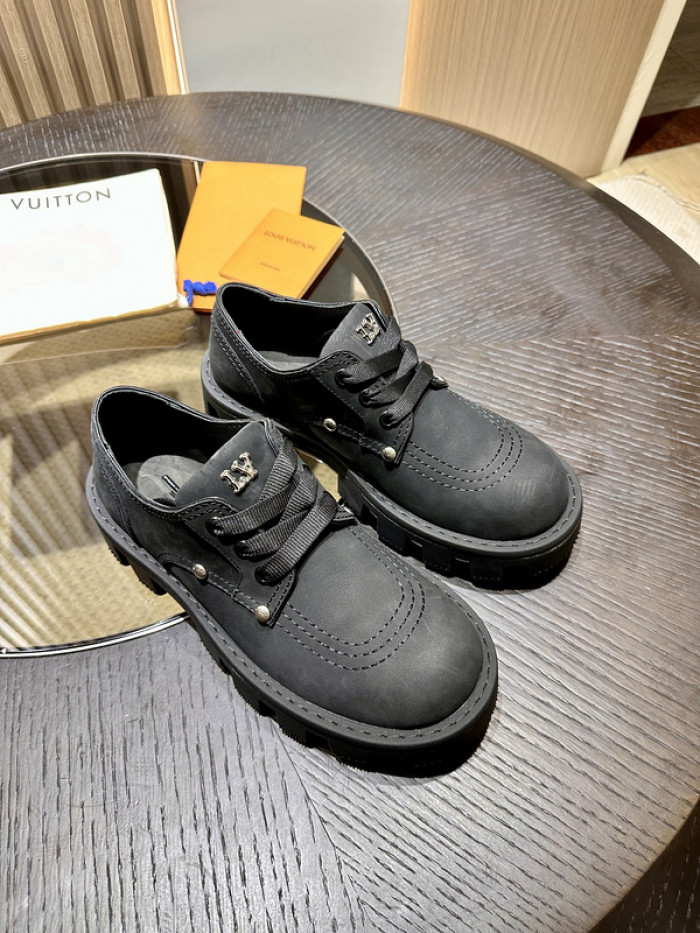 LO1_VTS BOOTS