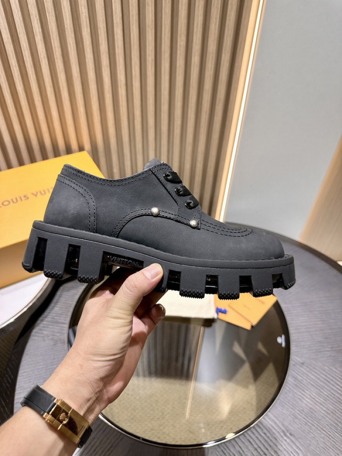 LO1_VTS BOOTS