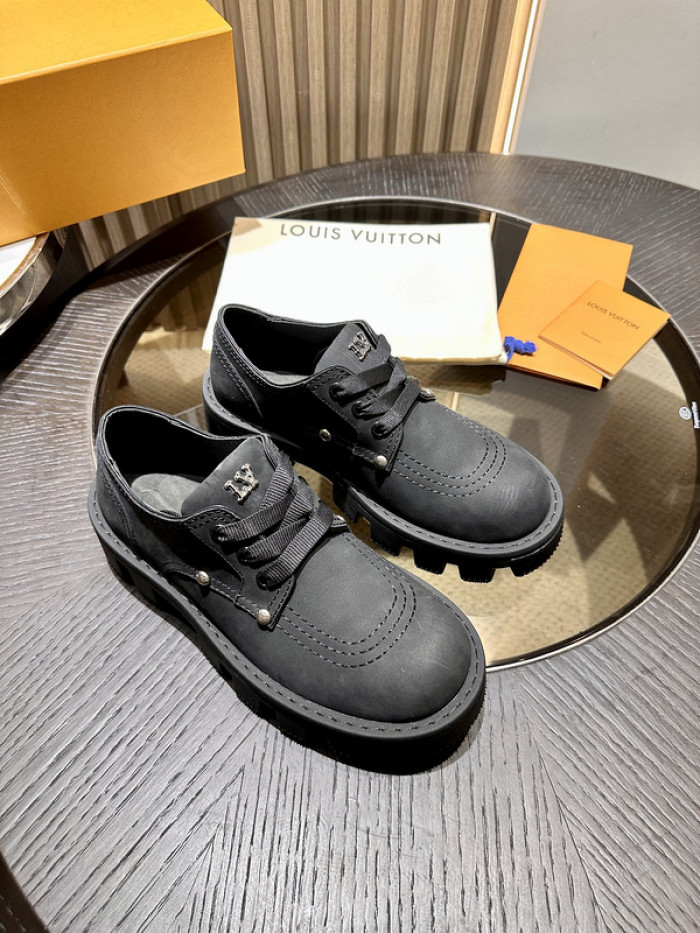 LO1_VTS BOOTS