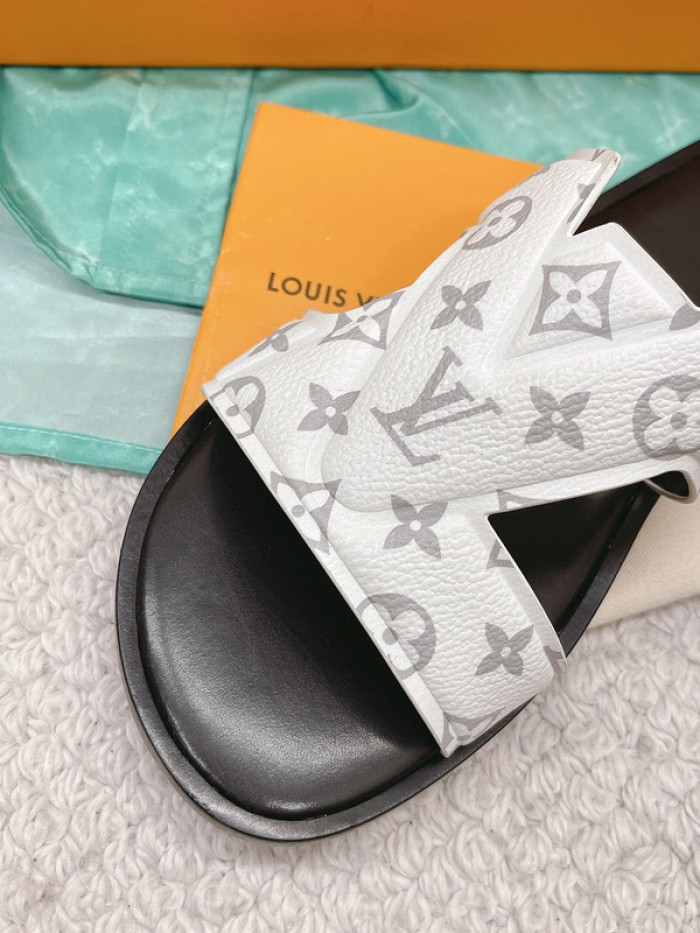 LO1_VTS SANDALS