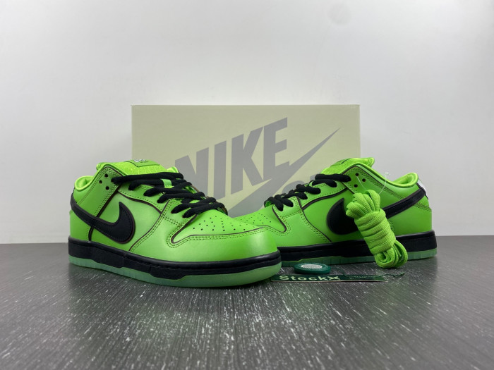 The Powerpuff Girls x Nike SB Dunk Low “Buttercup” FZ8319-300