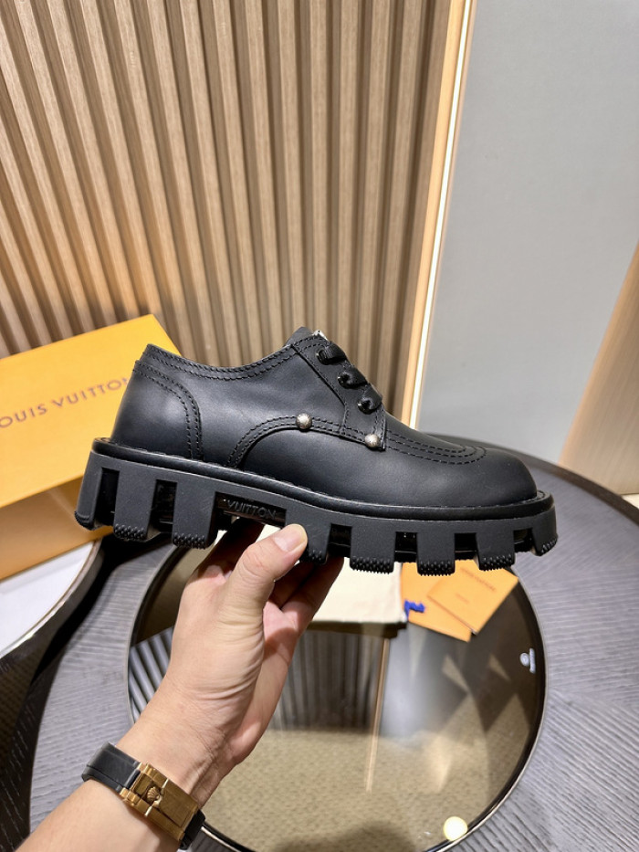 LO1_VTS BOOTS