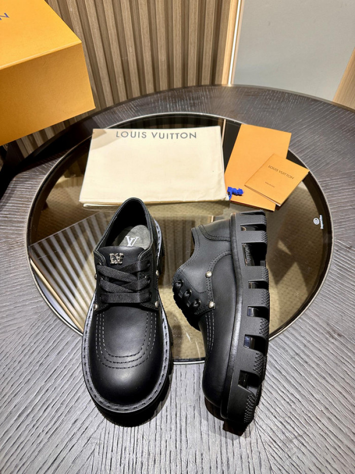 LO1_VTS BOOTS