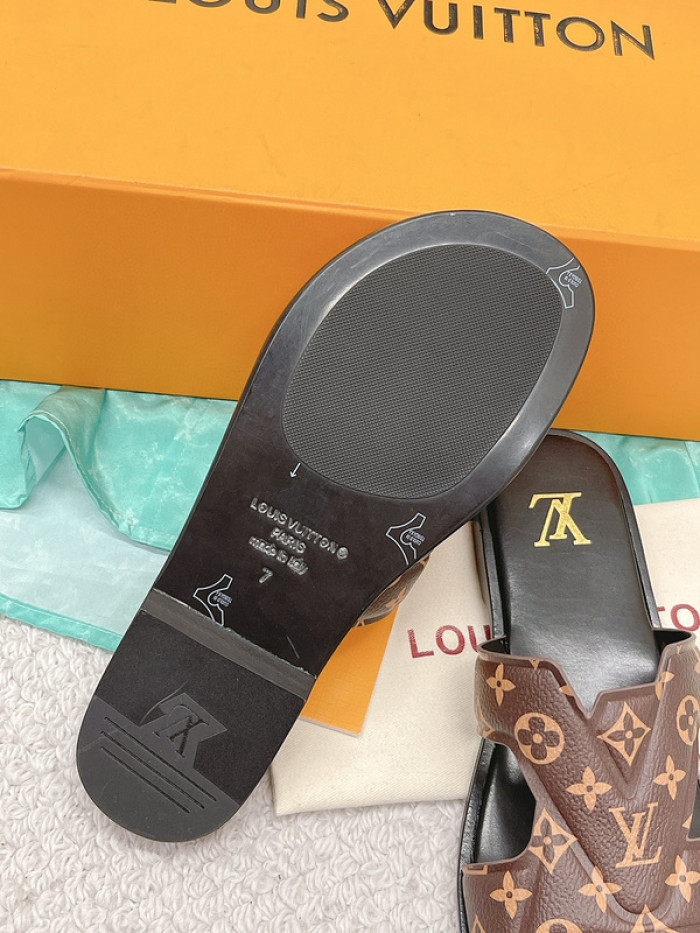 LO1_VTS SANDALS