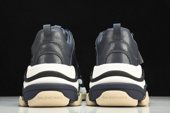 BLCG SNEAKER TRIPLE.S.