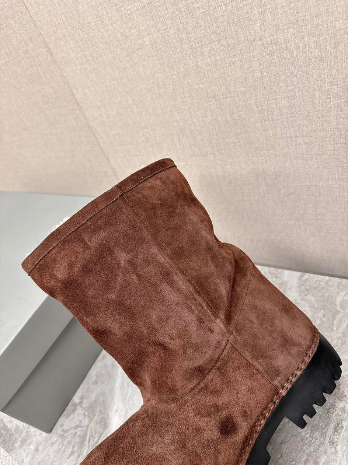 Ba*len*cia*ga alaska faux-fur low boots