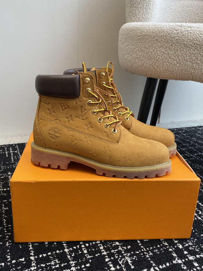 LO1_VTS BOOTS