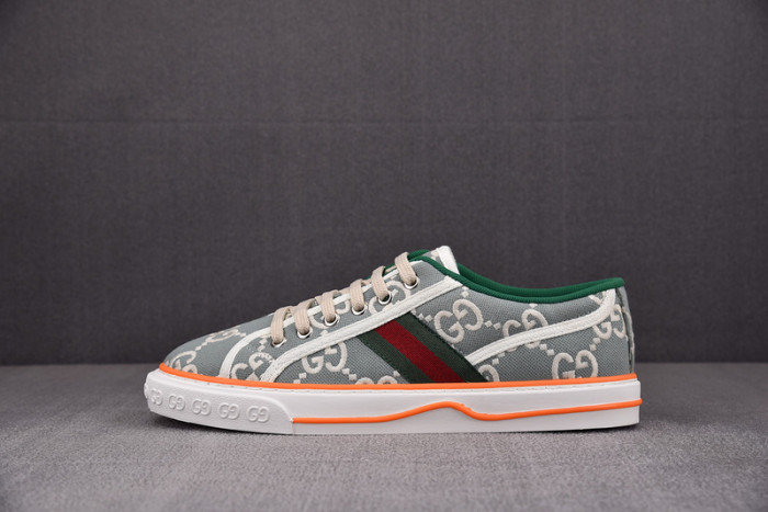 G*u*i sneaker