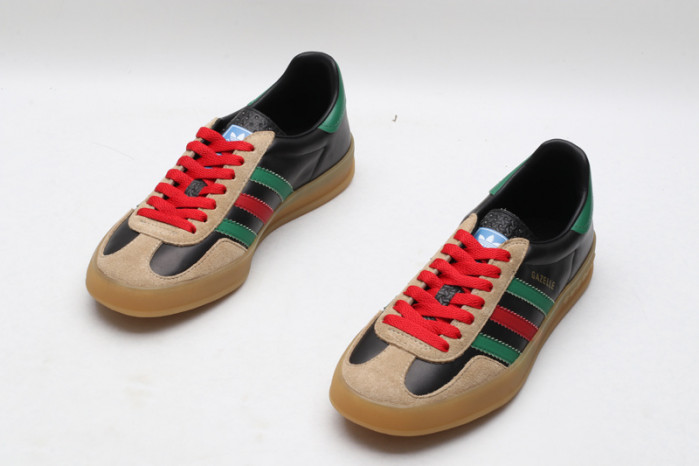 GUCC* X ADIDA* SNEAKER