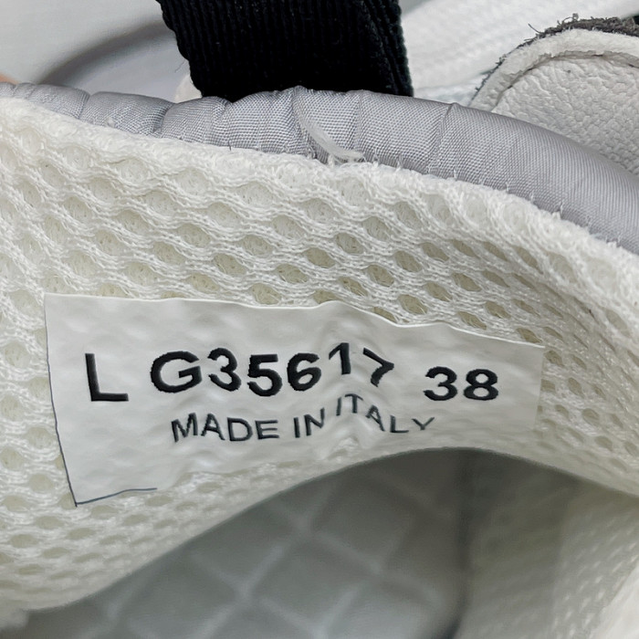 Ch*el sneaker