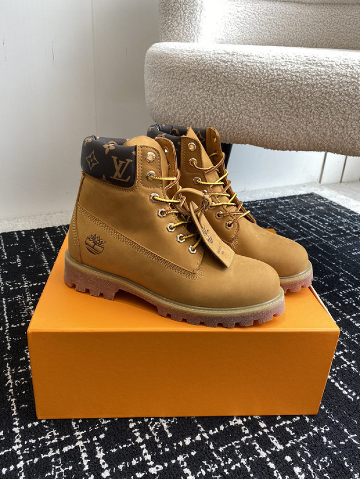 LO1_VTS BOOTS