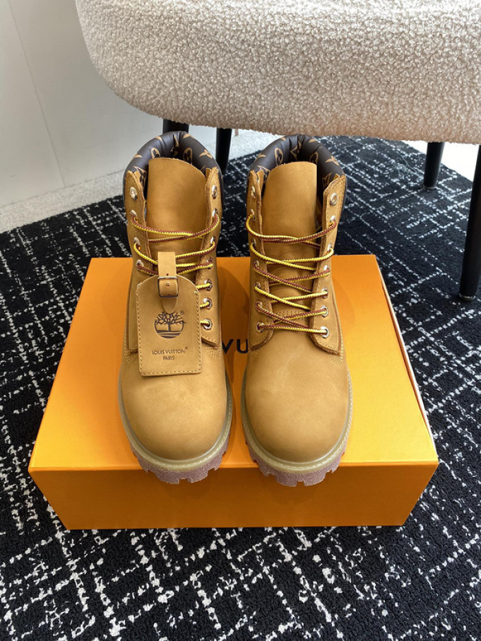 LO1_VTS BOOTS
