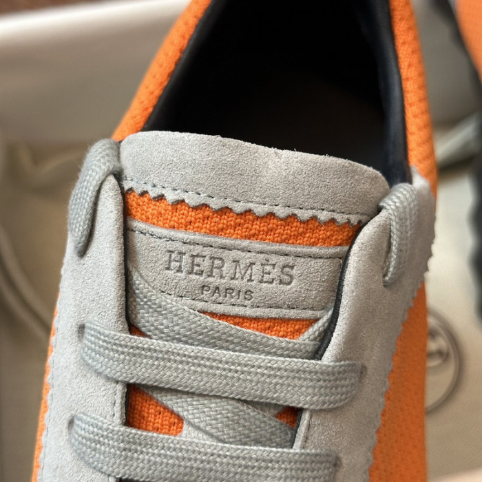 H**mes sneaker